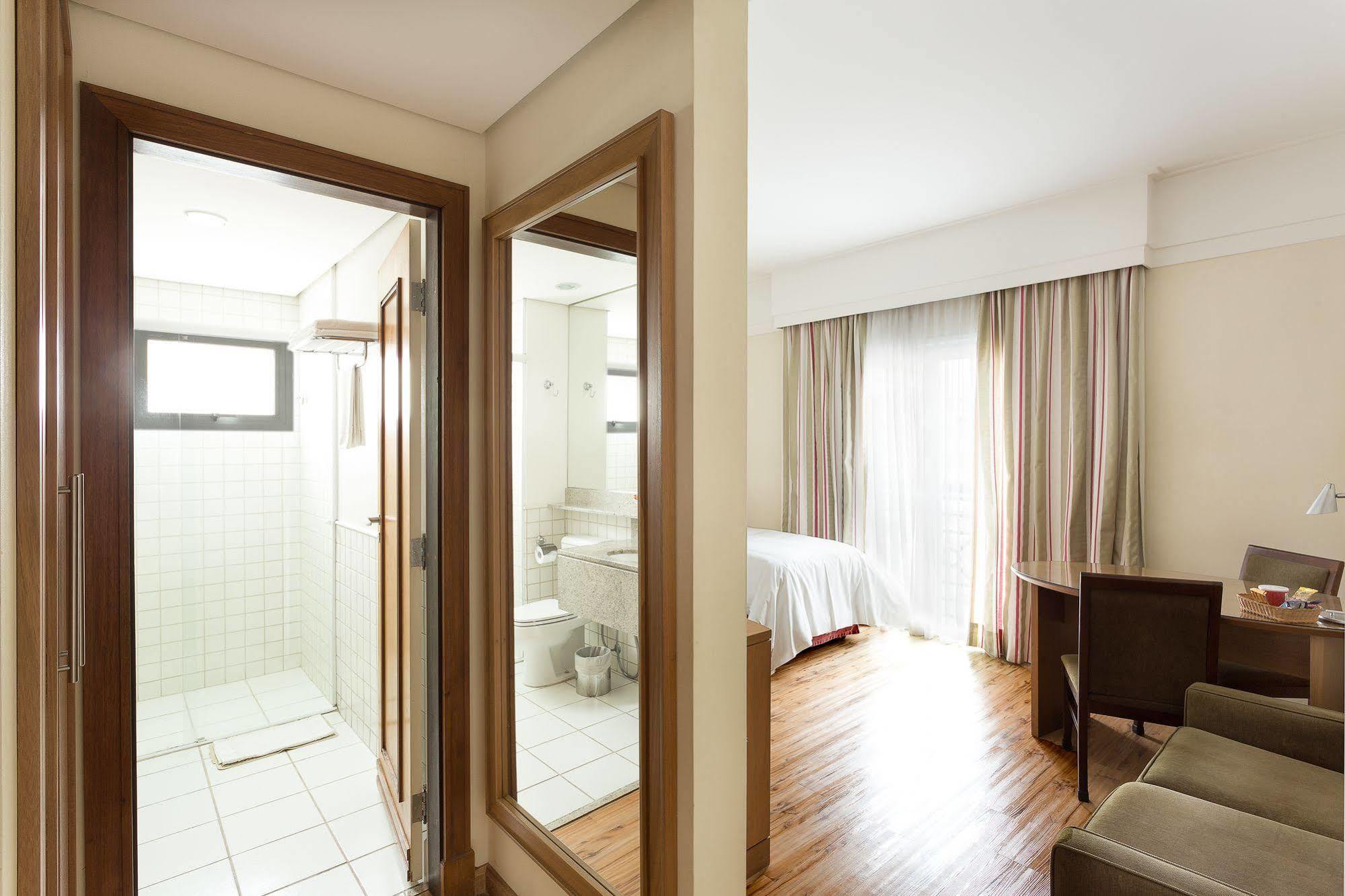 Hotel Cassino Tower Campinas Cambui By Nacional Inn Buitenkant foto